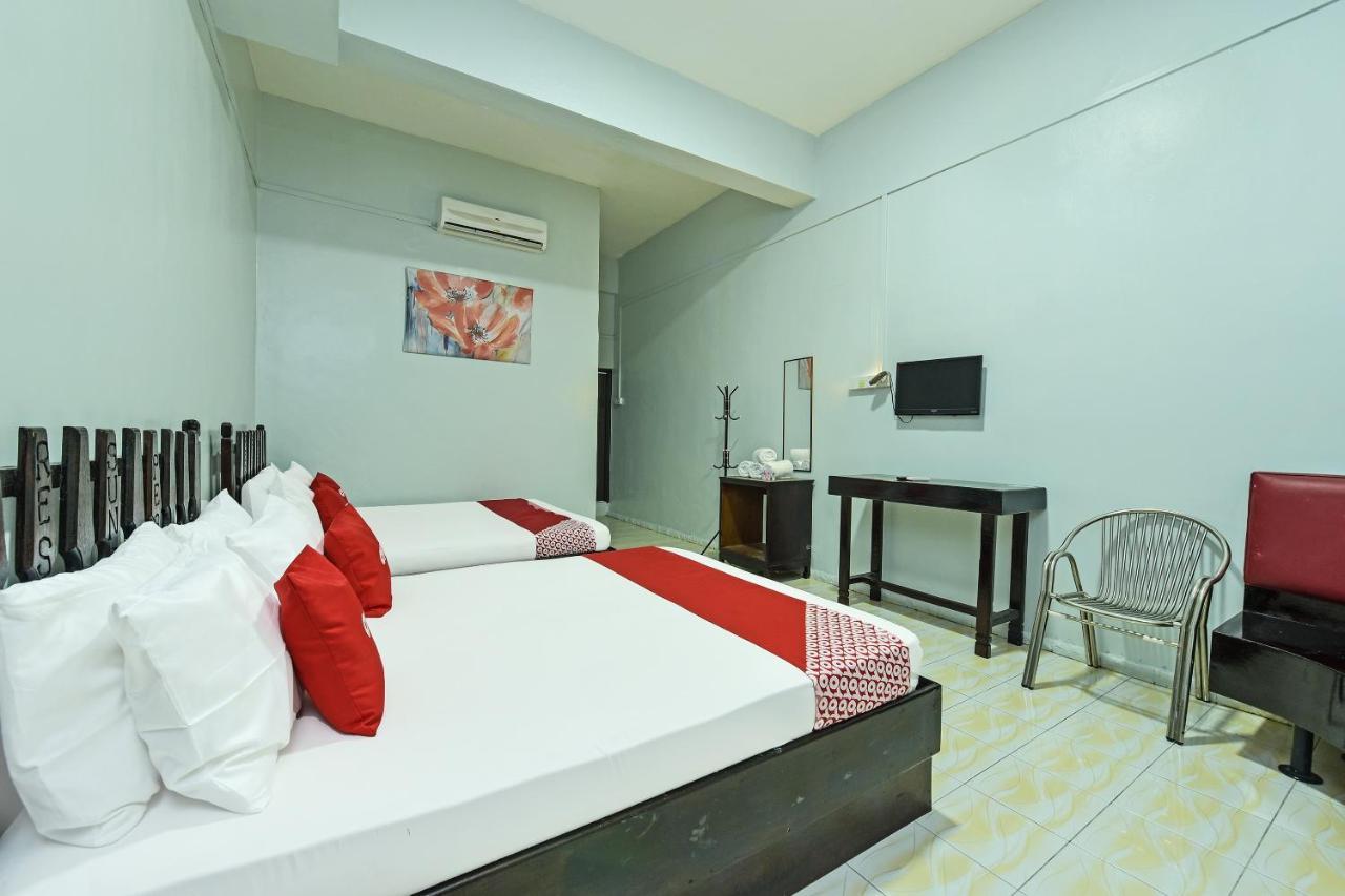 Super Oyo Capital O 90659 Raintown Timbers Hotel Тайпинг Экстерьер фото