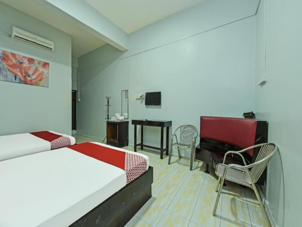 Super Oyo Capital O 90659 Raintown Timbers Hotel Тайпинг Экстерьер фото